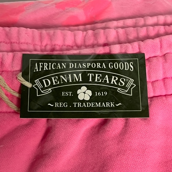 Denim Tears Mens Mono Wreath Sweatpants Mens Size Medium SS25BAS062 New With Tag - Picture 4 of 5